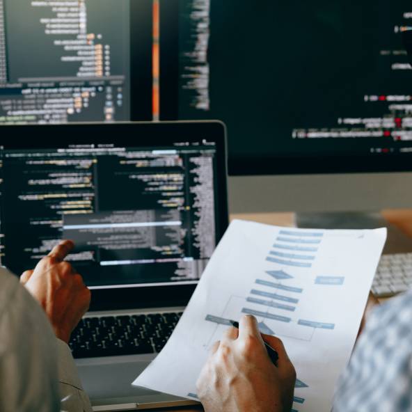 Software Engineer points at an important aspect during the requirements review process